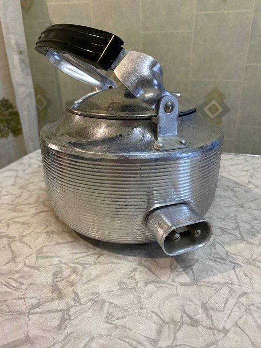 Електричний чайник