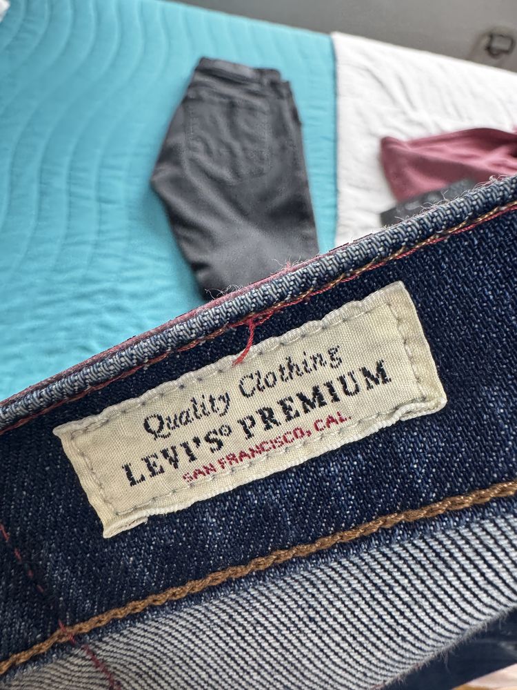 Levi Strauss & CO.