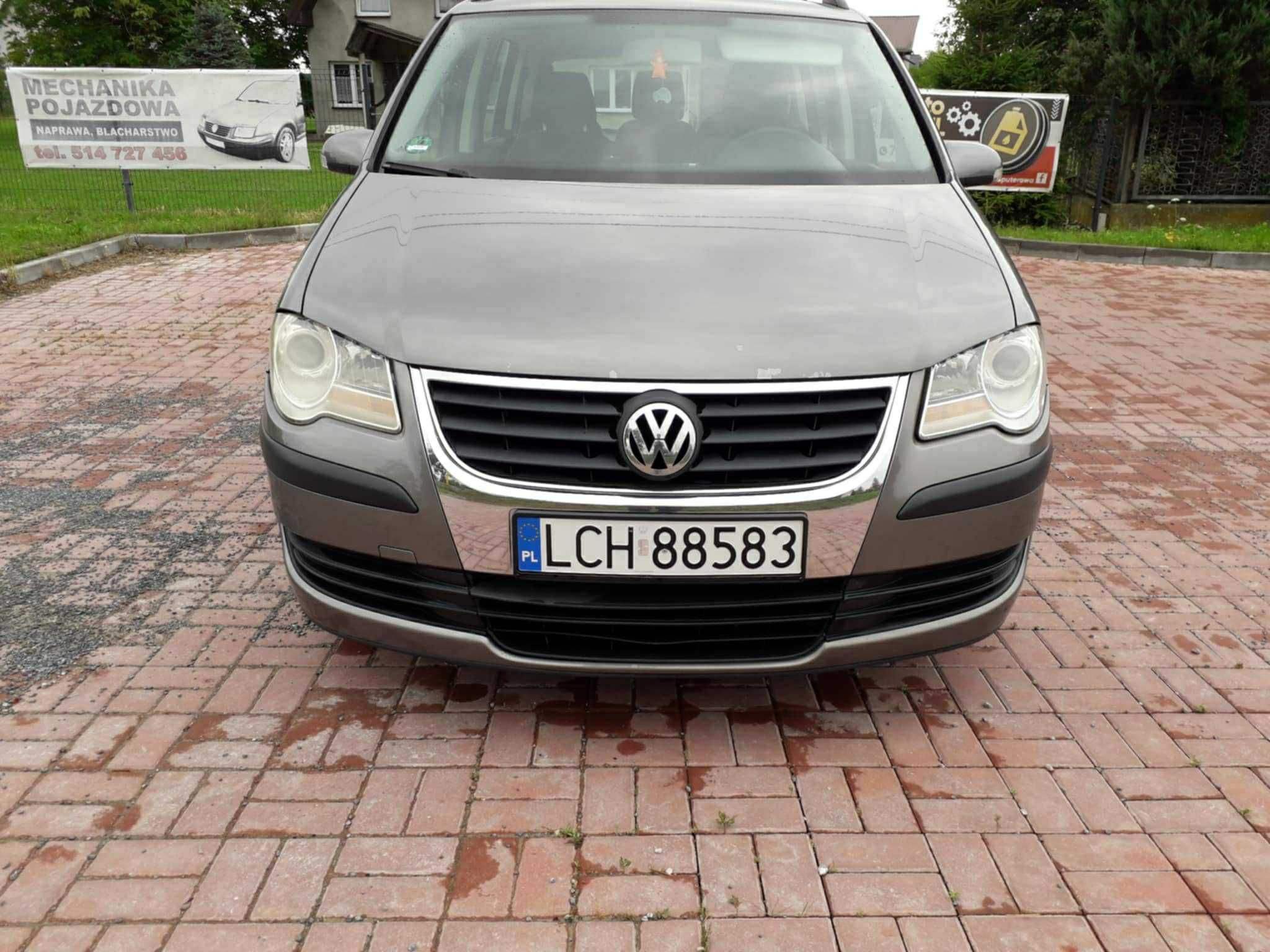 Volkswagen Touran 1.6 MPI 102KM