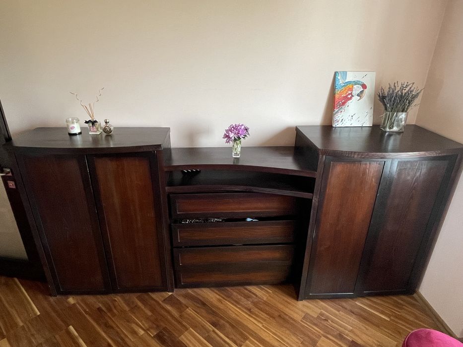 Меблевий гарнітур шафа комод тумби