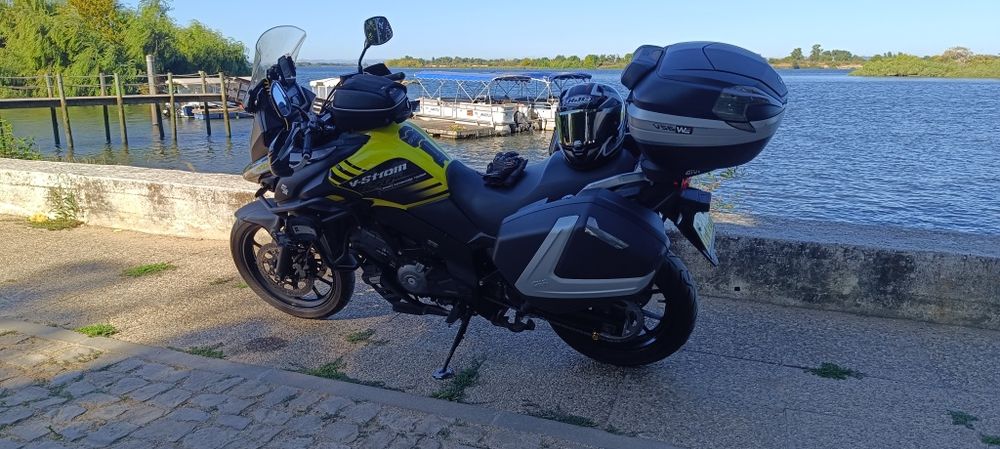 Suzuki V-Strom 650