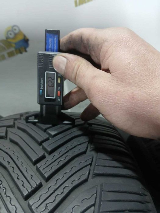*Шини Michelin 205/55R16. 4шт. Зима (0714)