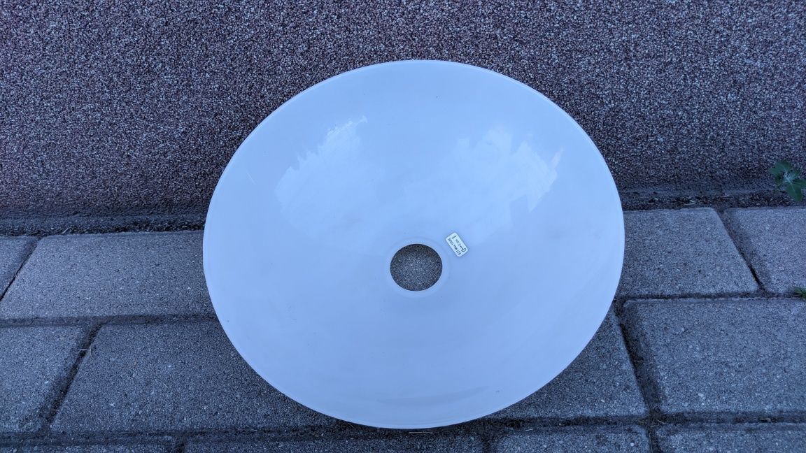 Klosz na lampę E27, 100W, używany, stan b. dobry