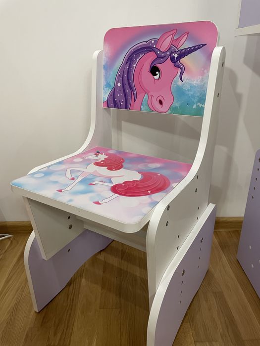 Дитячий стіл парта і стілець