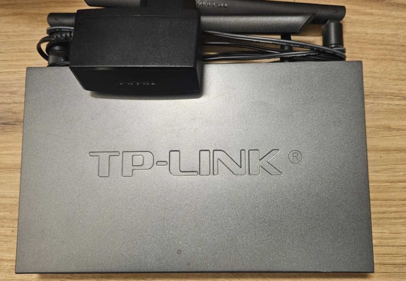 ruter VPN plus repeater TP-LINK TL-WA850RE