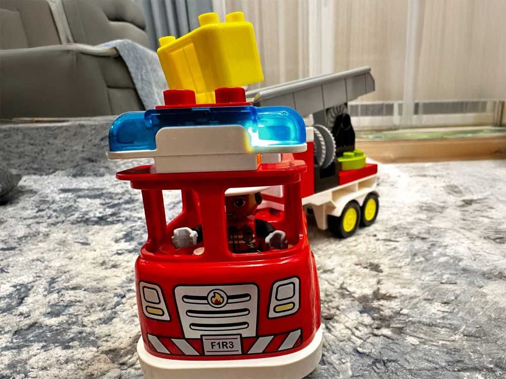 LEGO Duplo - Wóz strażacki 10969