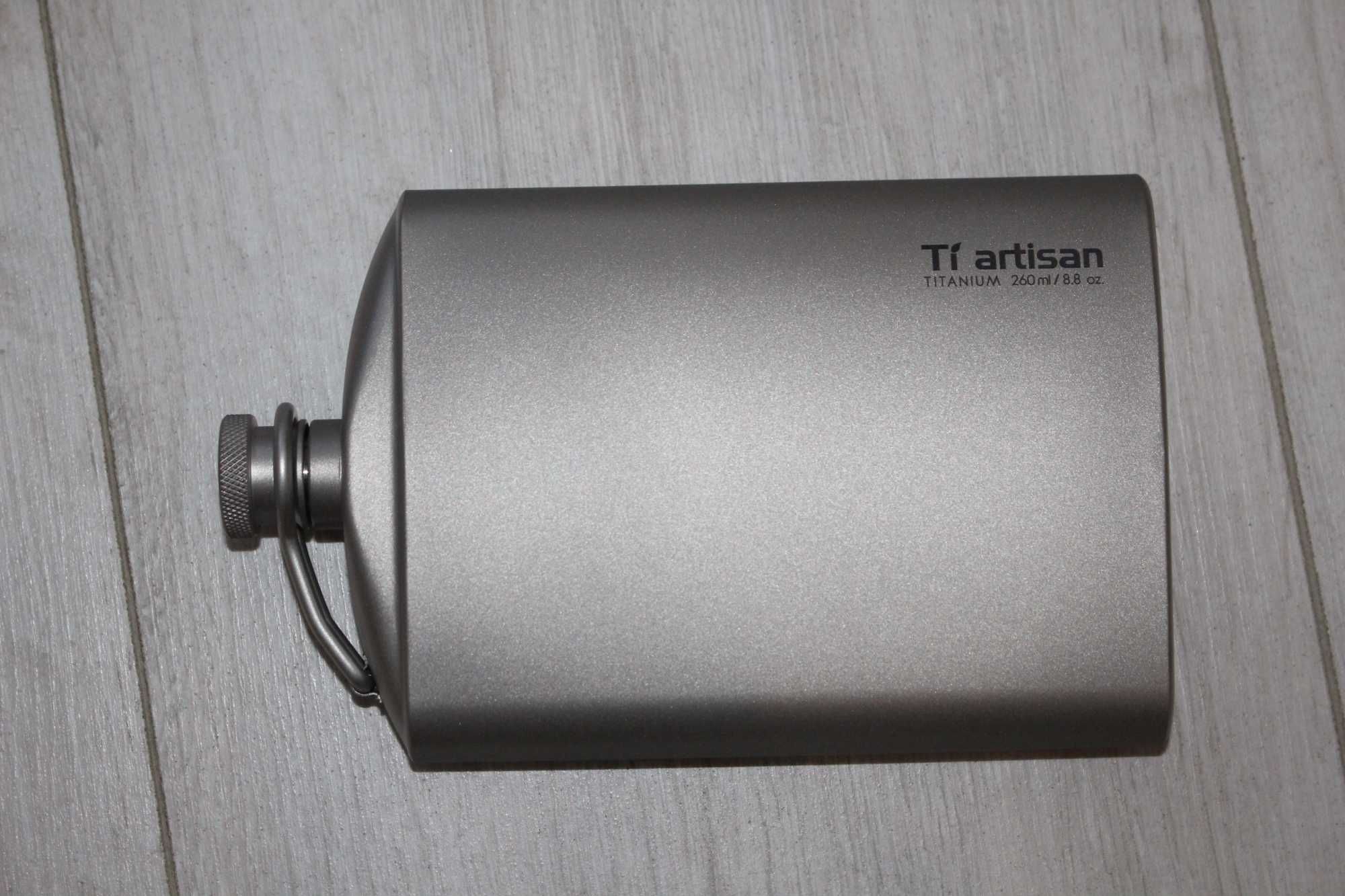 Сувенірна титанова фляга для міцих напоїв, алкогольних Tiartisan 260мл