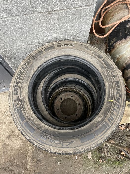 Michelin Agilis Alpin 195/75 R16C 107/105R