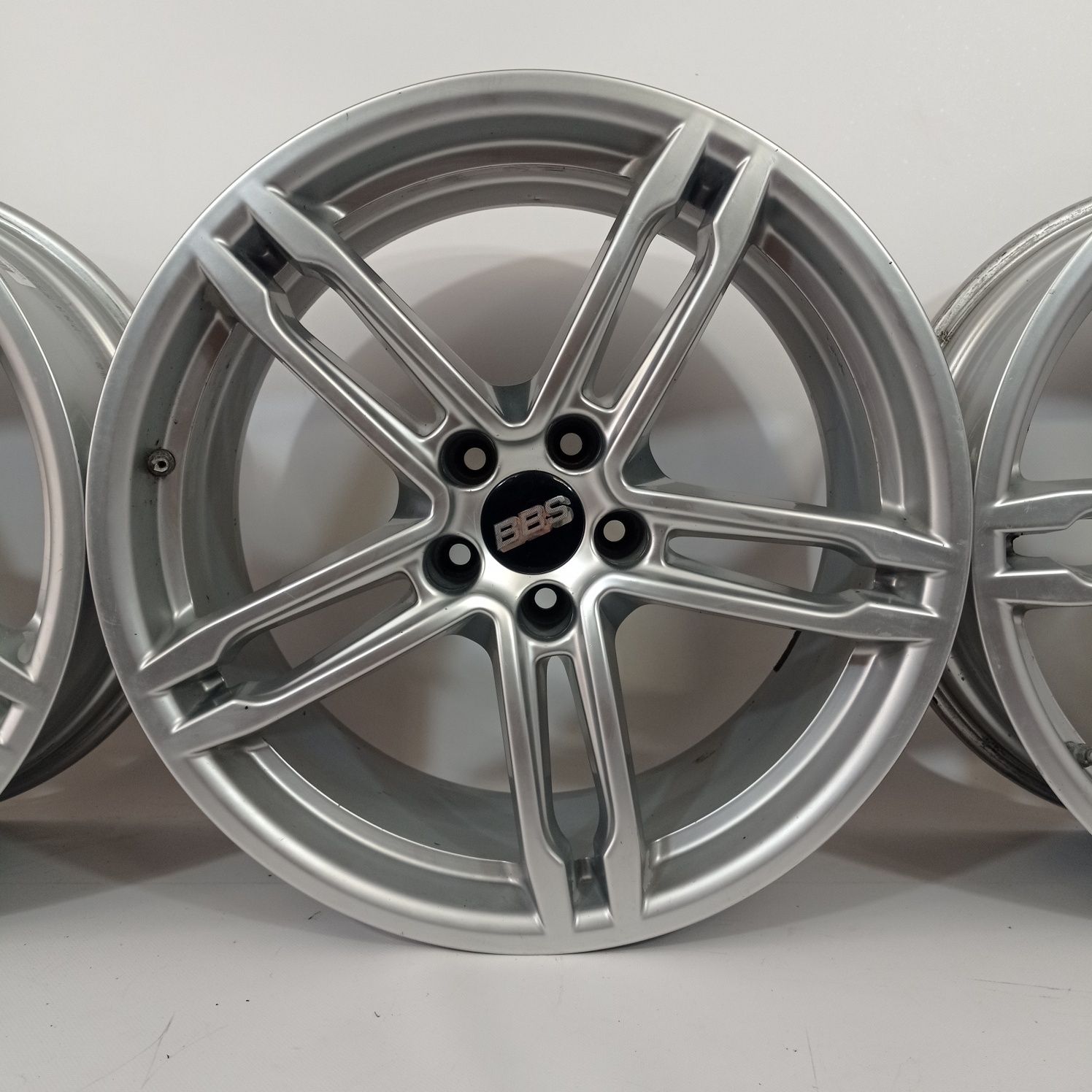 5x112 Porsche Macan turbo 19" 8j/9j et21 bbs rd562/561 mercedes bmw