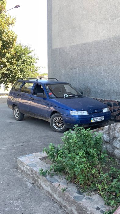 продам ваз 2111,на ходу
