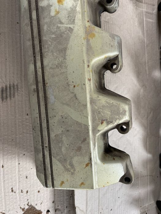 Клапанна кришка нісан патрол у 60 2.8 диз.