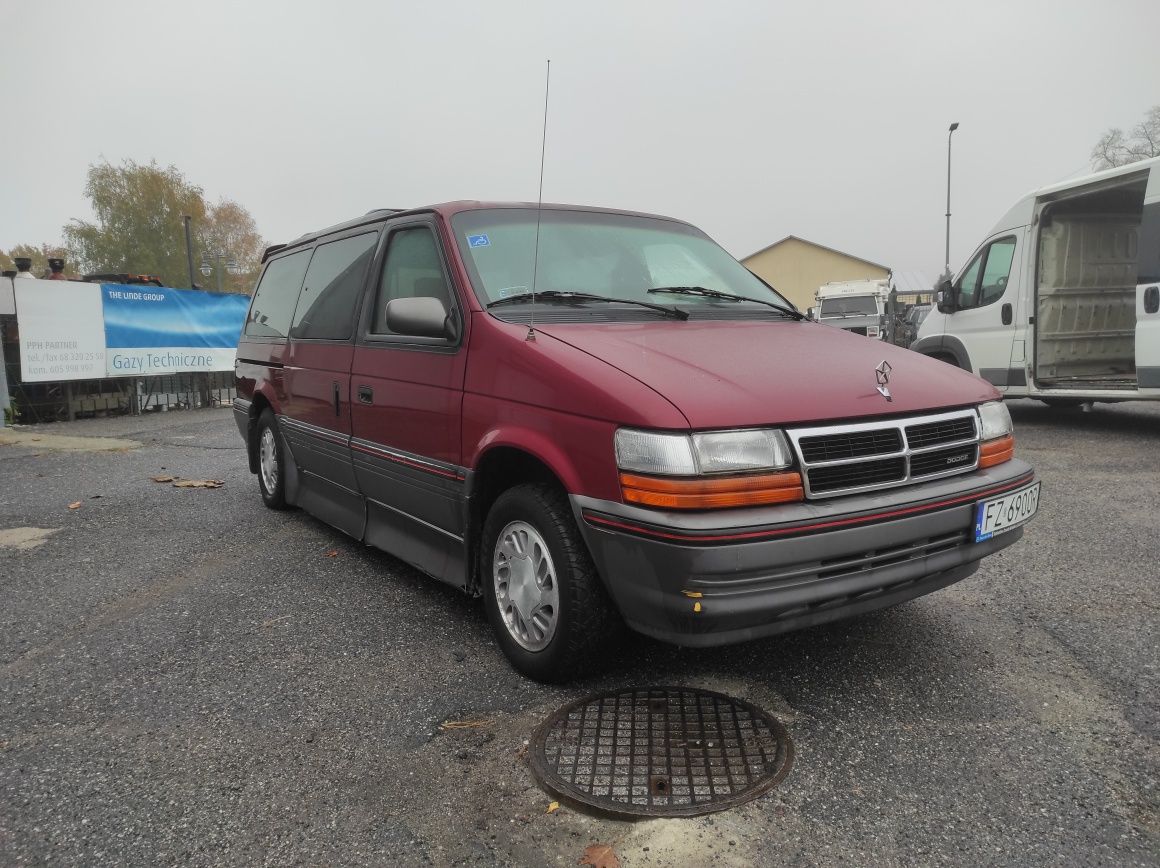 Dodge Grand Caravan dla niepełnosprawnych sterowane na joystick