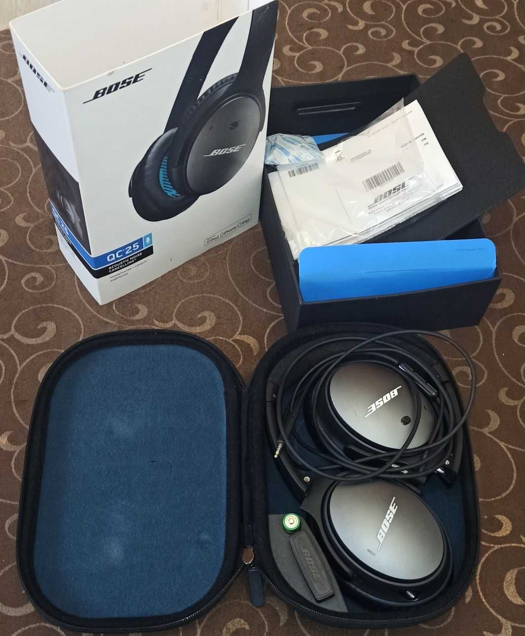 Bose QC 25 Noise Cancelling Headphones (versão Iphone)