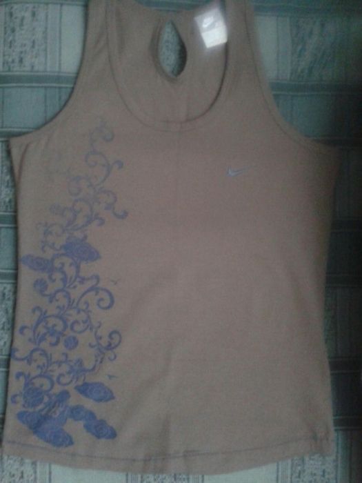 Top damski Nike, rozm. XS