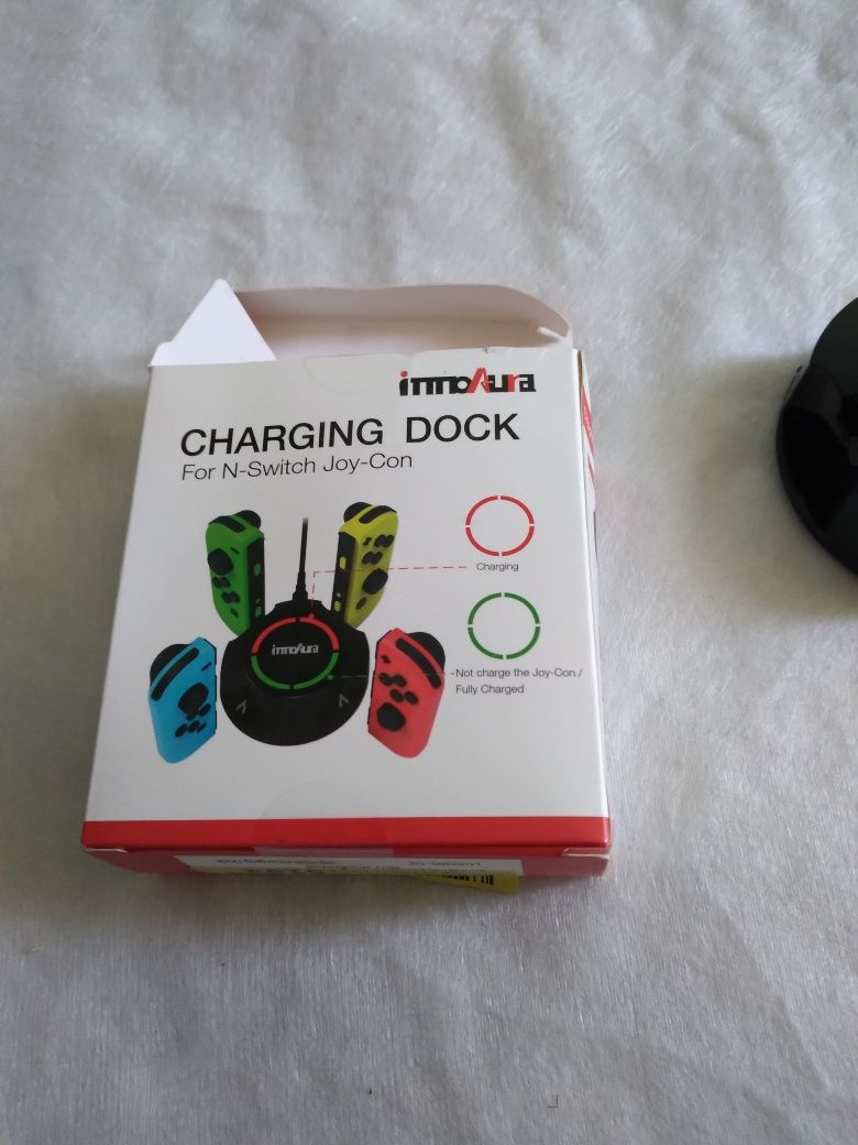 Ładowarka InnoAura do Joy-Con Nintendo Switch na 4 pady