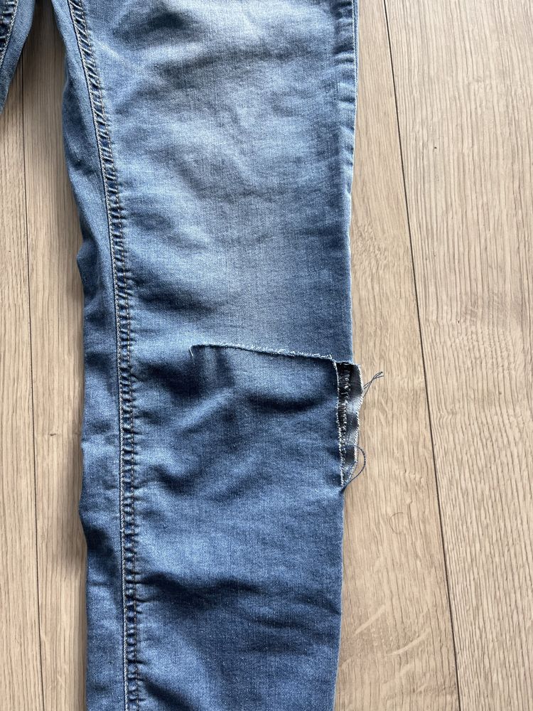 Nowe spodnie jeansy Calzedonia z metkami M