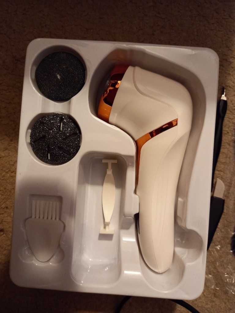 Pilnik elektryczny Rechargeable Callus Remover