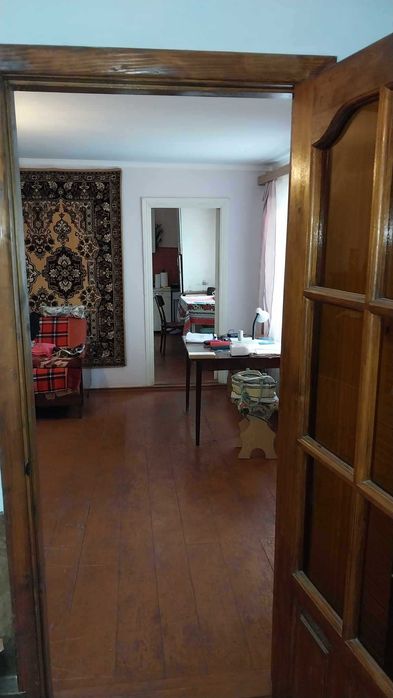 Продається будинок м . Дунаївці будинок + літня кухня.