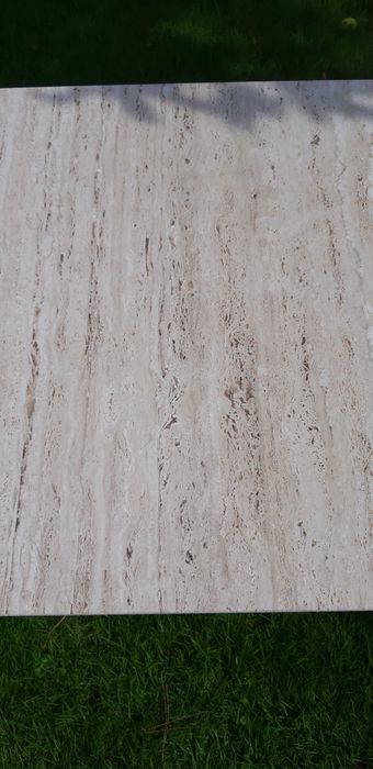 Stolik blat ¹z naturalnego kamienia  60 x 60 cm