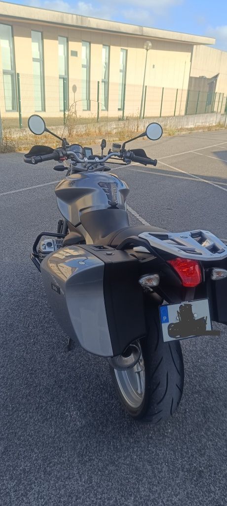 Moto bmw r1200r 2006