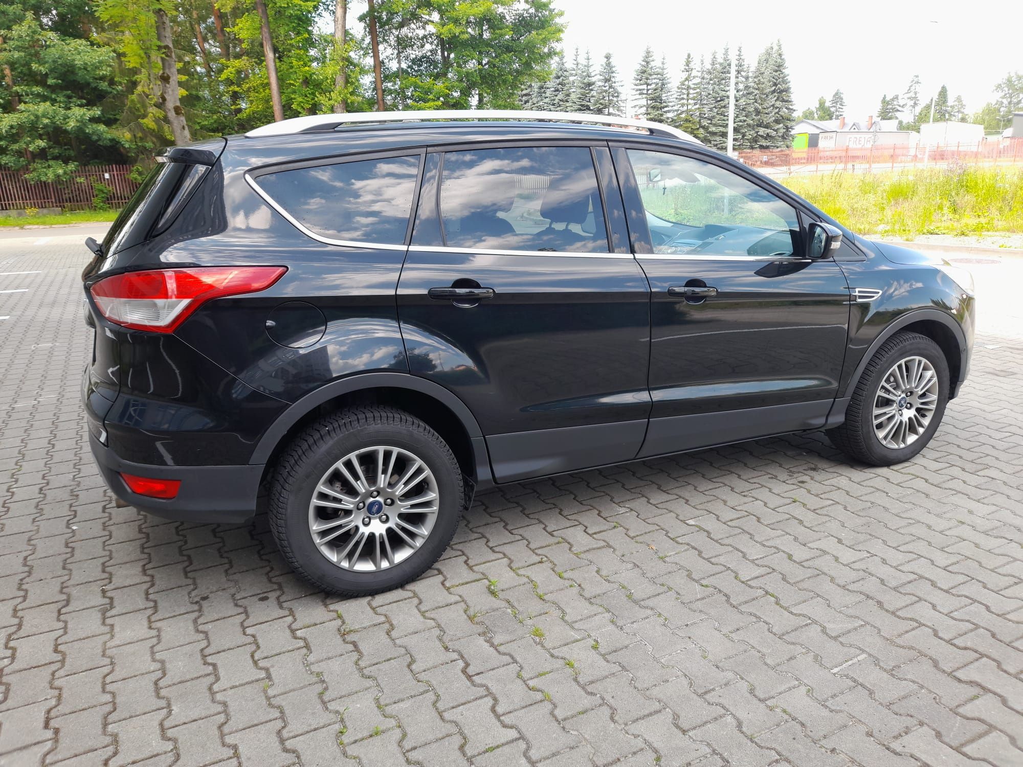 Ford kuga 4x4,automat