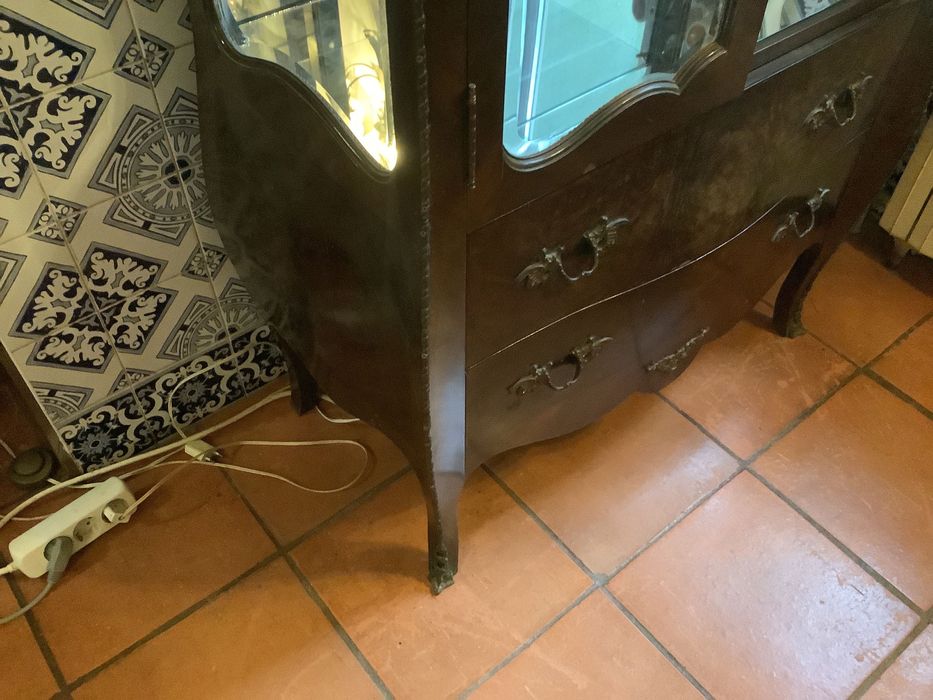 Móvel Luís XV 166x80x41 cm AxLxP