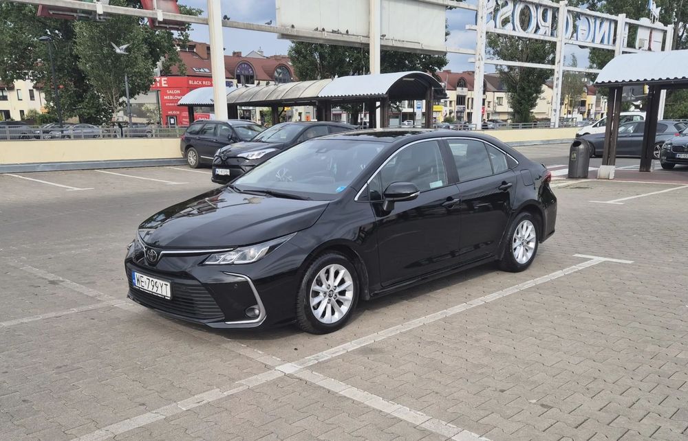 Toyota Corolla Toyota Corolla Sedan 1.6 benzyna | 2019 | Comfort + Tech