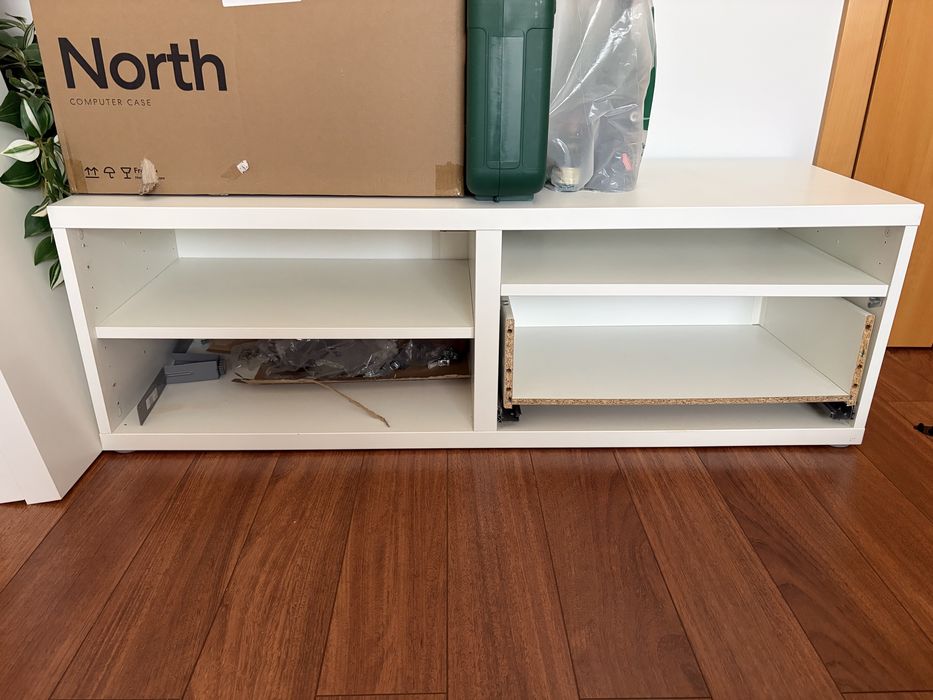 Móvel TV Besta IKEA (120x40x38 cm)