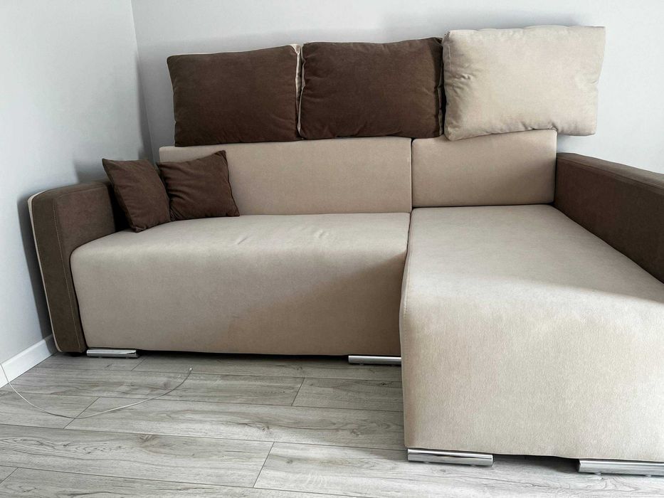 Диван кутовий бежевий САМОВИВІЗ