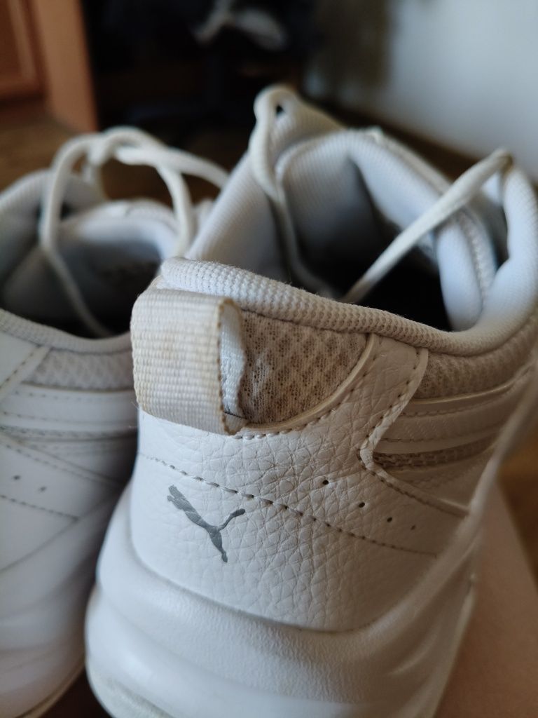 Sneakersy Puma Cilia 37,5 białe