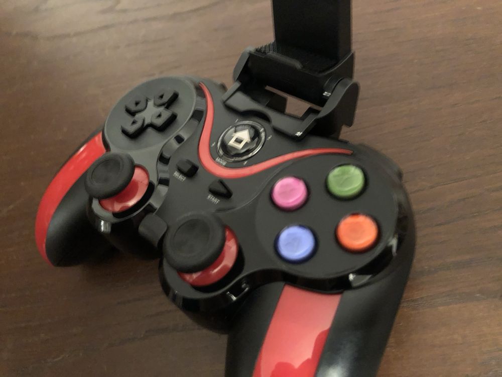 Gamepad para iOS e Android e PlayStation 3 novo em caixa !