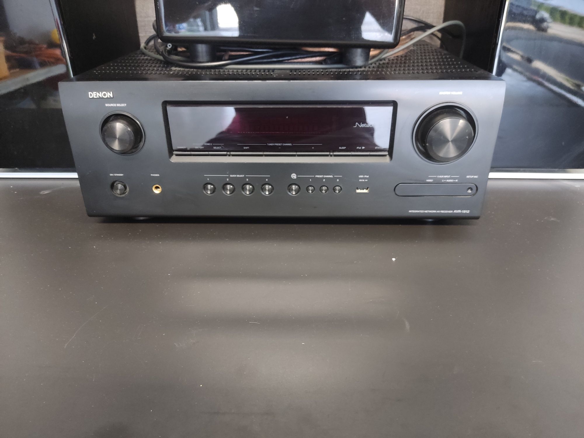 Denon AVR-1912.  Dali FAZON SUB 2.  Dali ZENSOR 5