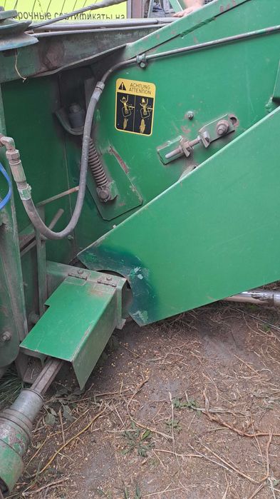 Продам комбайн John Deere 950.