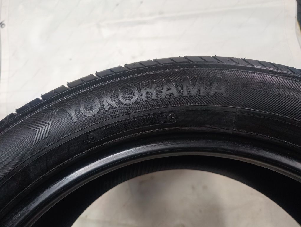 Jedna nowa opona yokohama blue earth  225/55 18