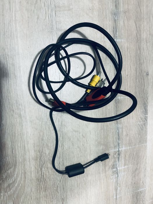 Продам відеокамеру Sanyo