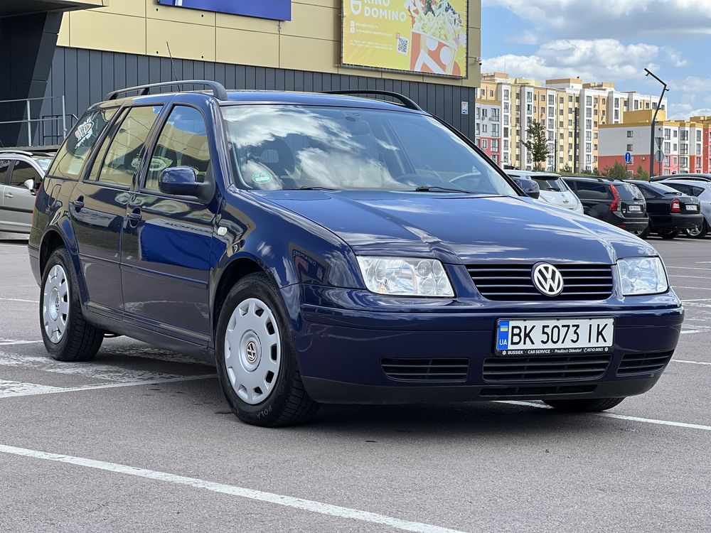 Продам VW BORA GOLF 1.6 mpi