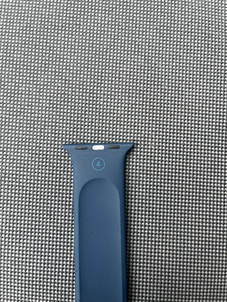 Oryginalna opaska SOLO (Solo Loop) do Apple Watch, rozmiar 4, 41 mm