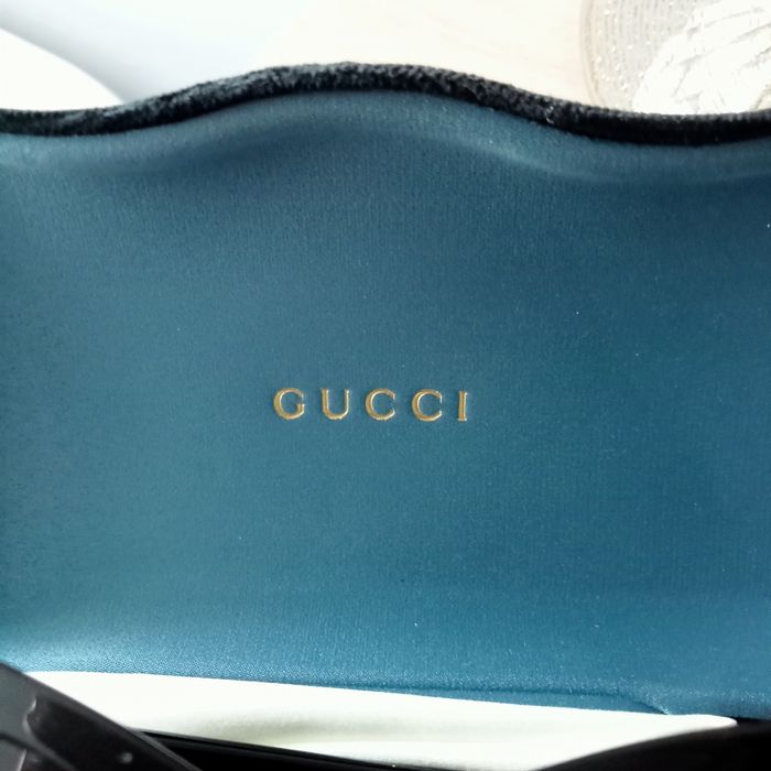 Okulary Gucci przeciwsłoneczne.