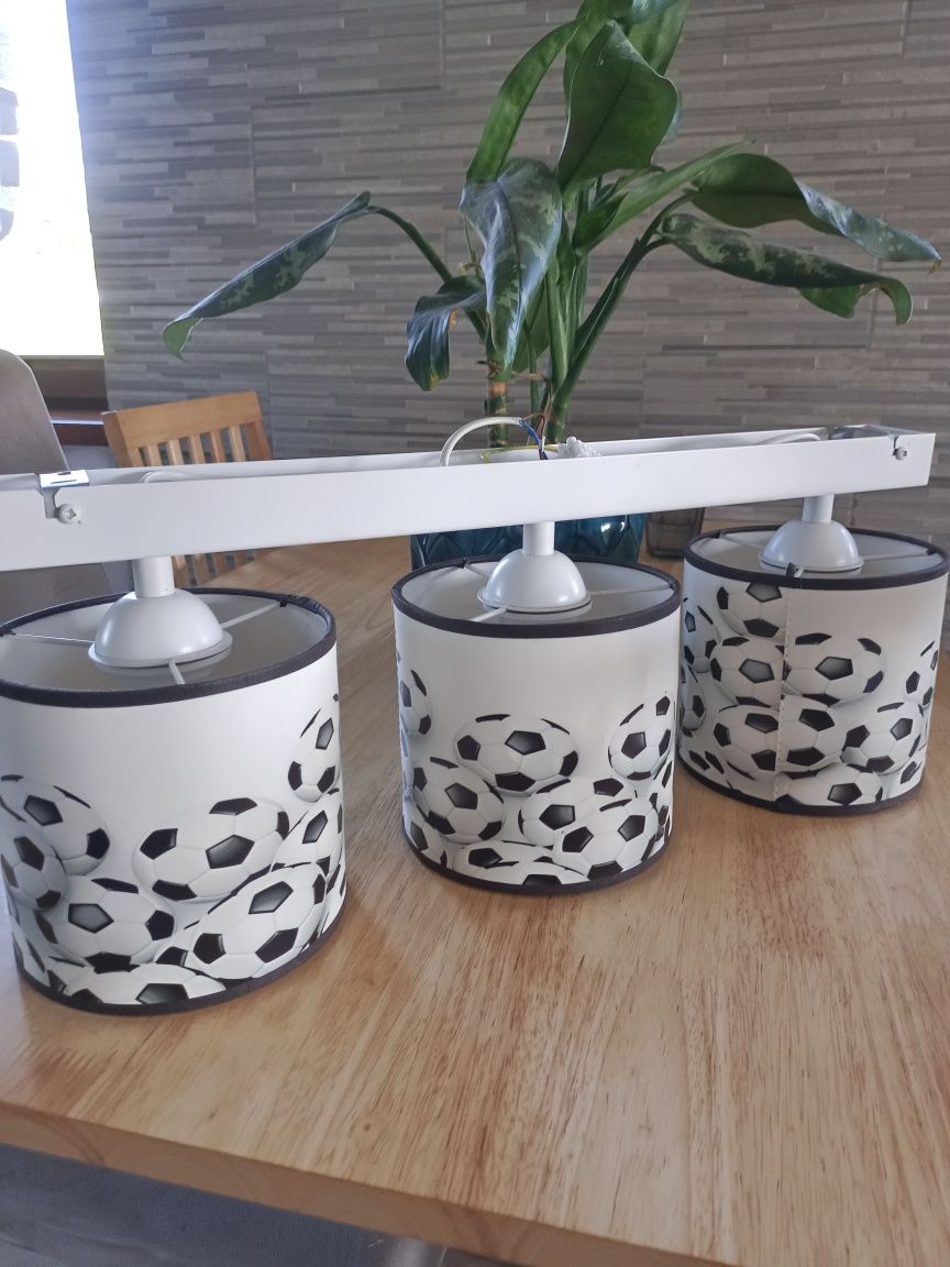 Lampa 3 piłka nożna