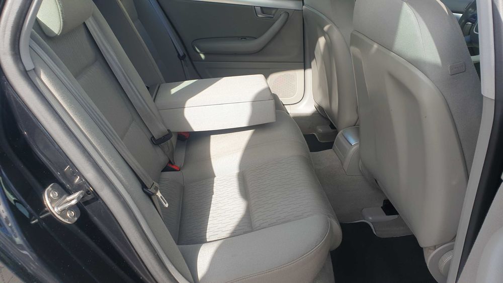 Audi A4 B7 1,8T Quattro 163KM, nawigacja, klimatyzacja, tempomat!