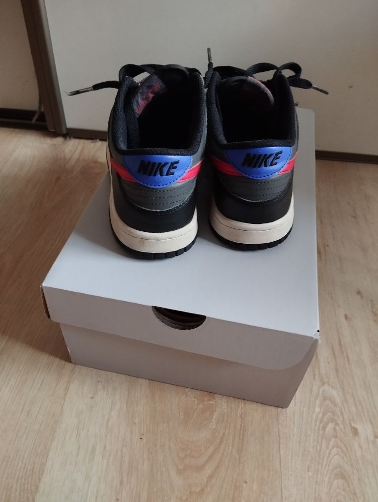 Buty sportowe Nike Dunk 38