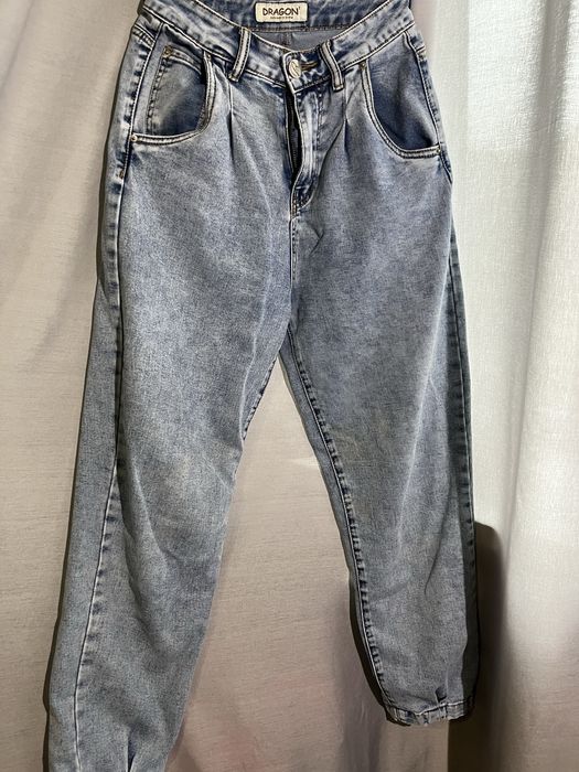 Джинси мом висока посадка