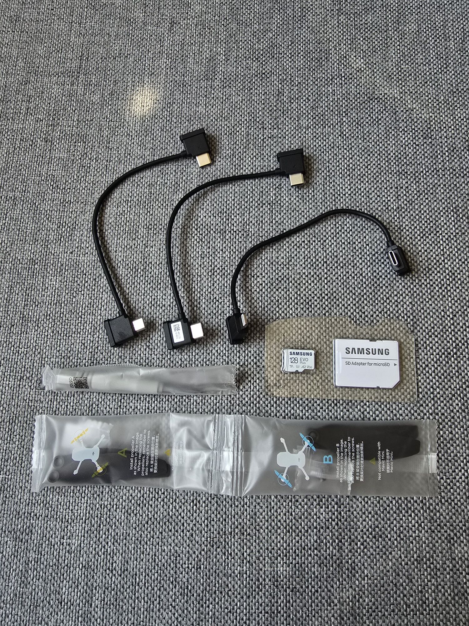 Zestaw Dron DJI Mini 2 SE