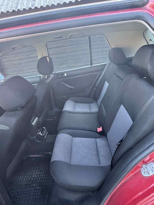 Volkswagen Golf 4 1.6 benzyna plus gaz 2001r