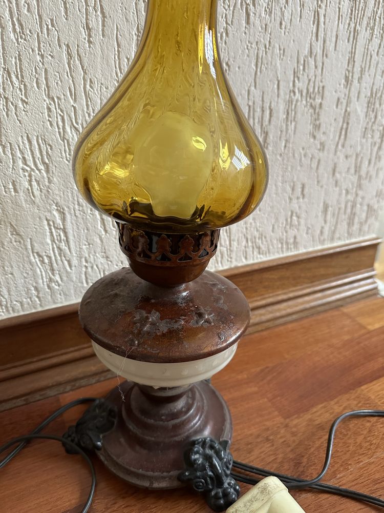 Lampa żółta z żarówką PRL