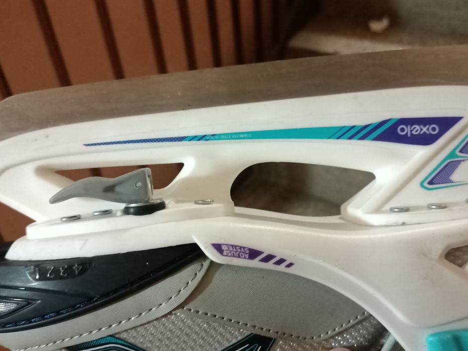 Łyżwy decathlon rozm 32-35
