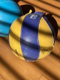 2 Bolas de voleibol - as 2 por 4 euros Mikasa e sportzone