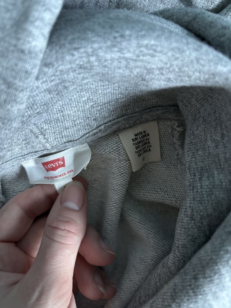 Szara bluza Levi’s