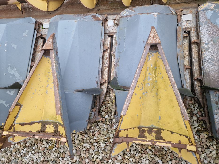 Przystawka do kukurydzy New Holland