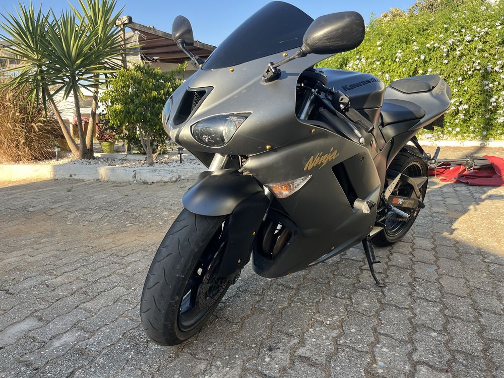 Ninja 600 zx6r vendo ou troco